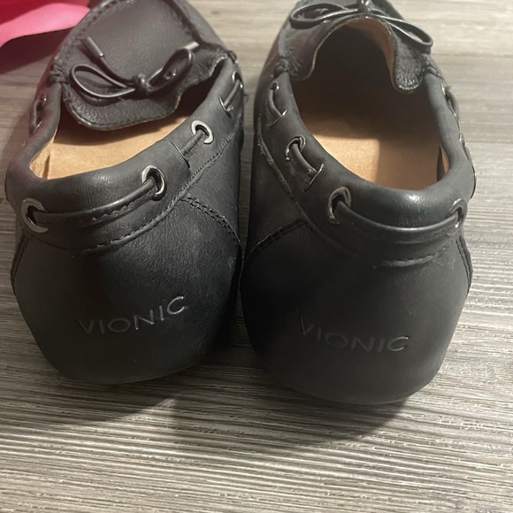 VIONIC Virginia Black Bow Leather Slip On Shoe Moccasin Size 8.5 Driving Loafer - Picture 9 of 12